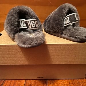 Ugg toddler slippers
